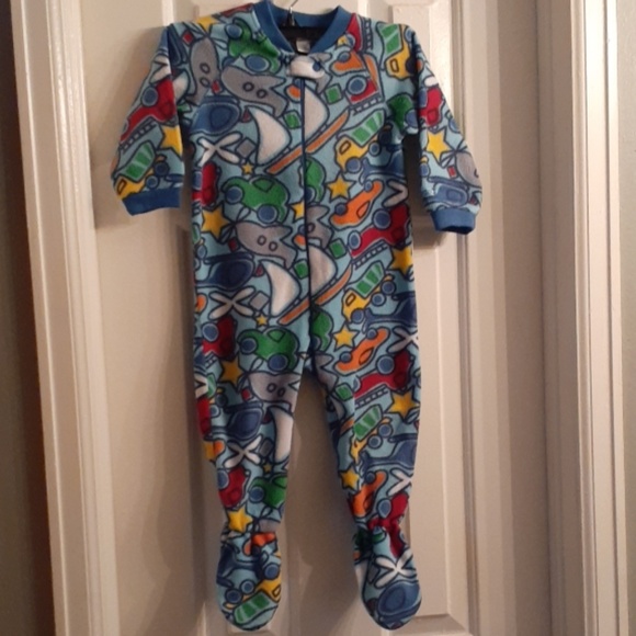 The childrens place 24 month or 2 t footed onsie - Picture 1 of 6
